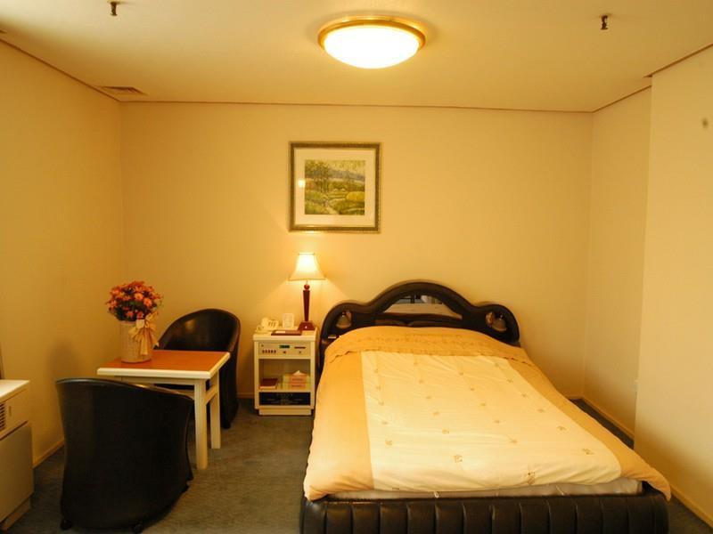 Hotel Seoul Tourist Czedżu Zewnętrze zdjęcie